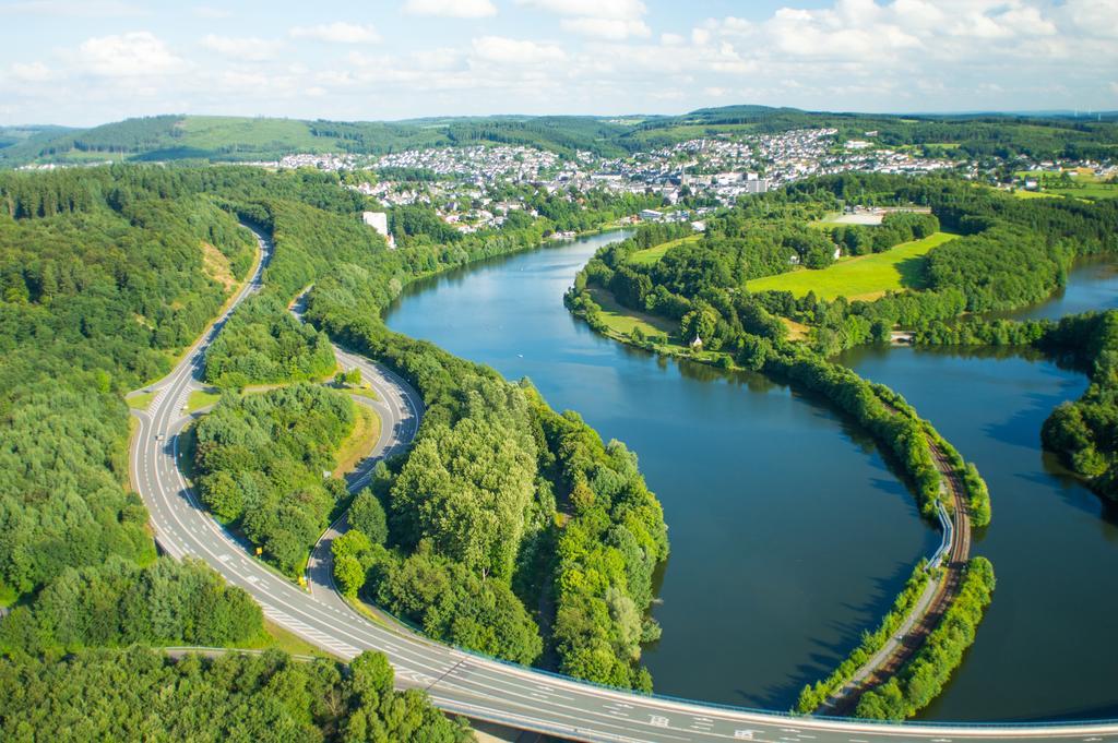 Alexander'S Ferienwohnungen Wenden  Bagian luar foto